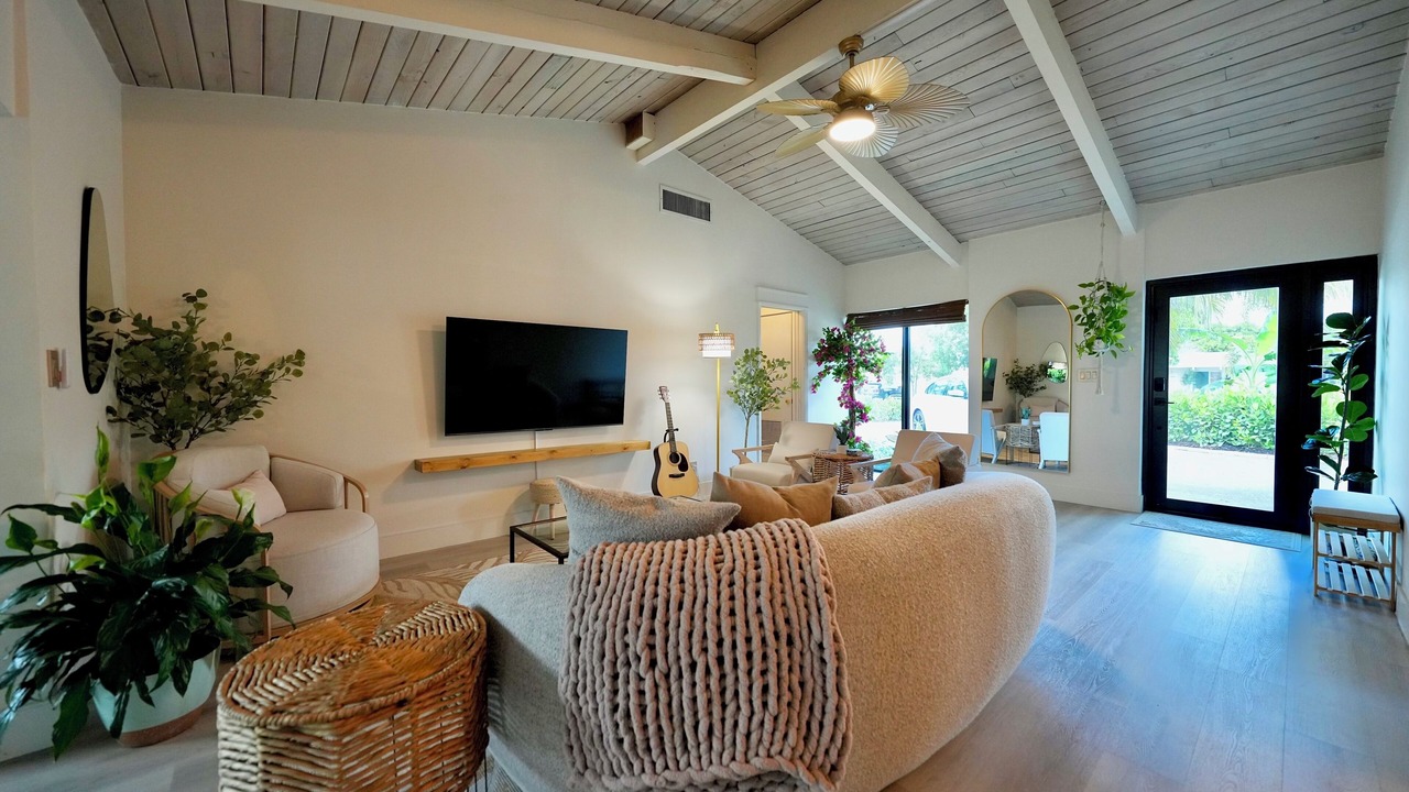Photo of Livingroom in West Palm Beach