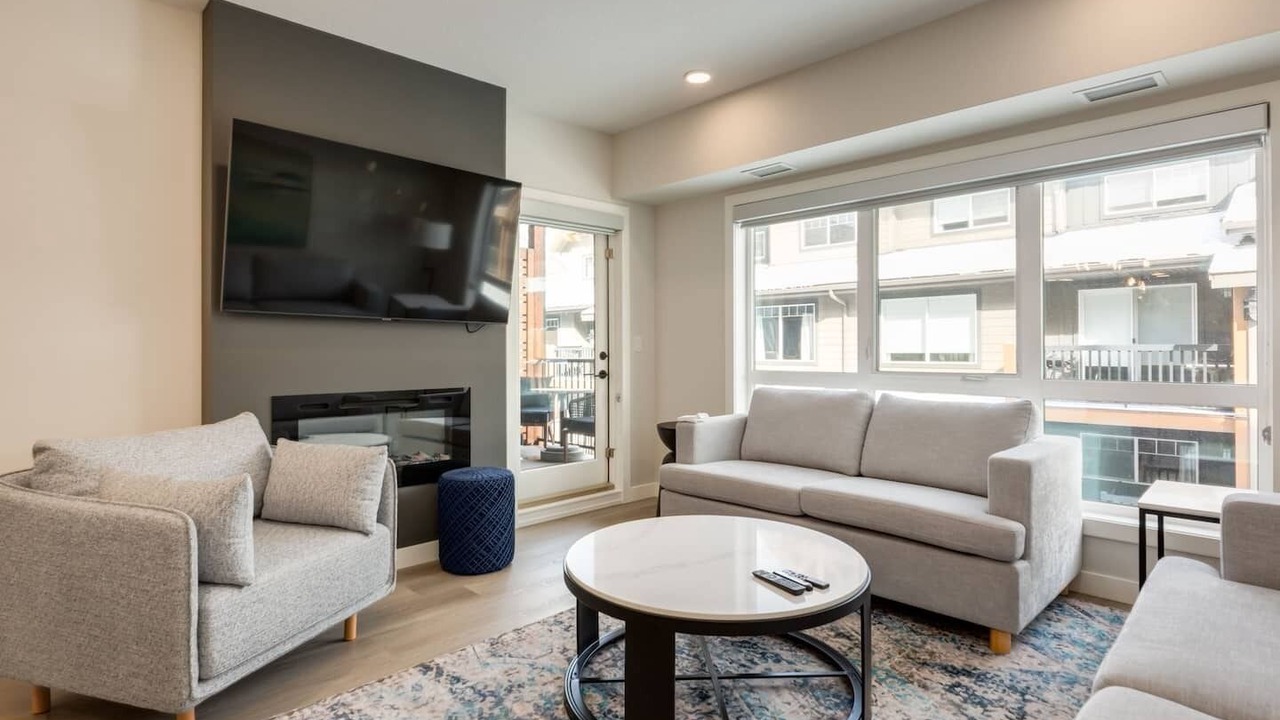 Photo of Livingroom in Dead Man's Flats