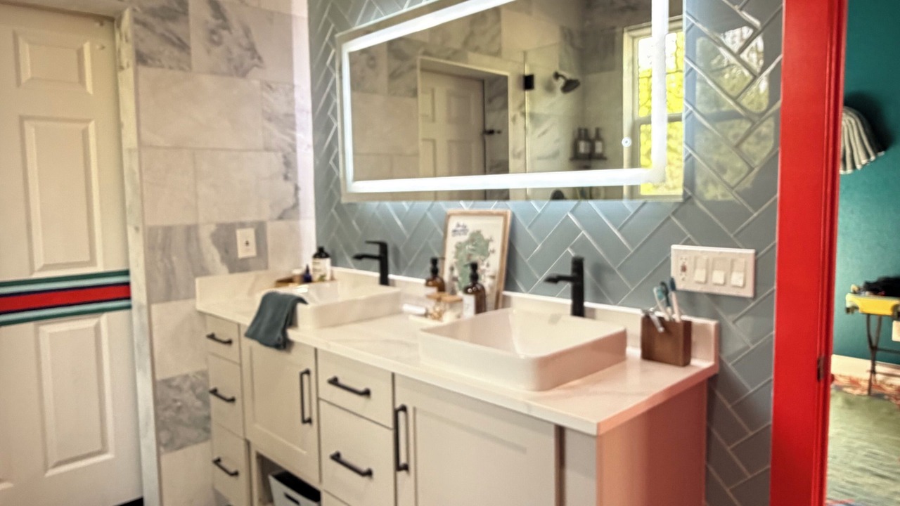 Photo of Bathroom in Grand Lake