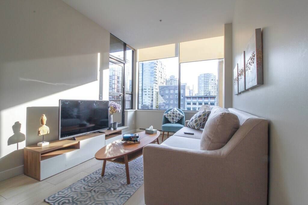 Photo of Livingroom in Downtown Vancouver