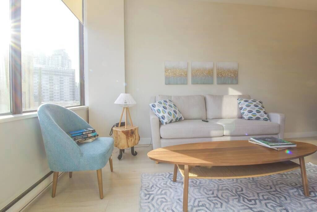 Photo of Livingroom in Downtown Vancouver