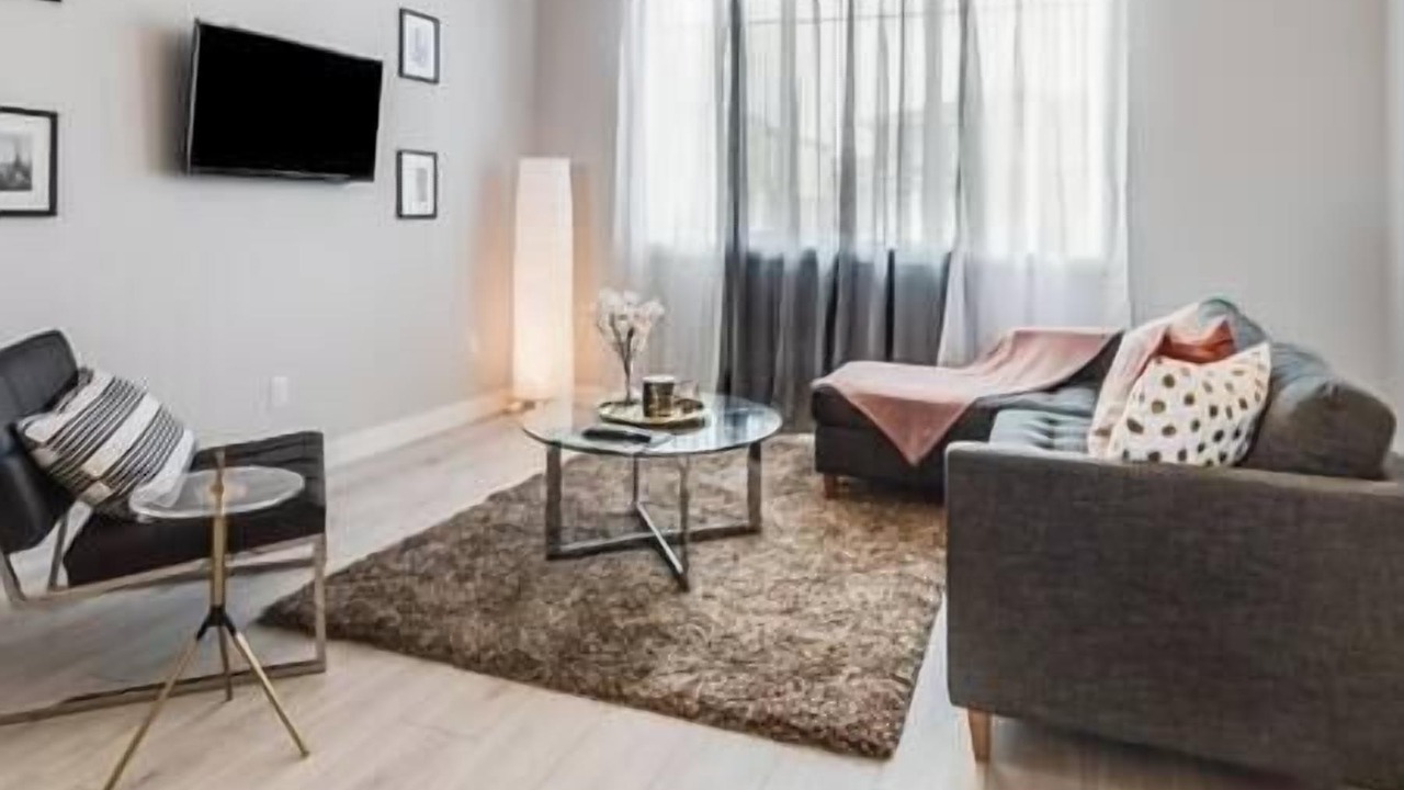 Photo of Livingroom in Chestermere