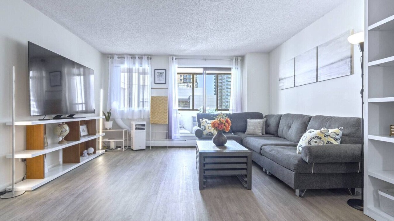 Photo of Livingroom in Beltline