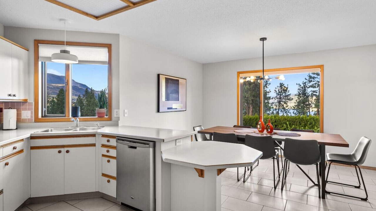 Photo of Kitchen in Central Okanagan