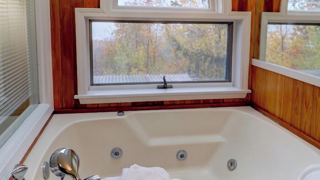 Photo of Bathroom in Bartlett