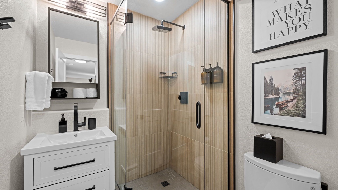 Photo of Bathroom in Willowbrook Meadows