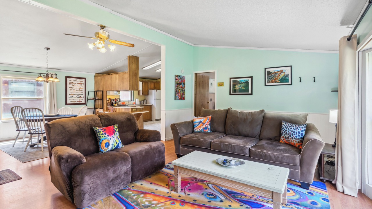 Photo of Livingroom in Creede