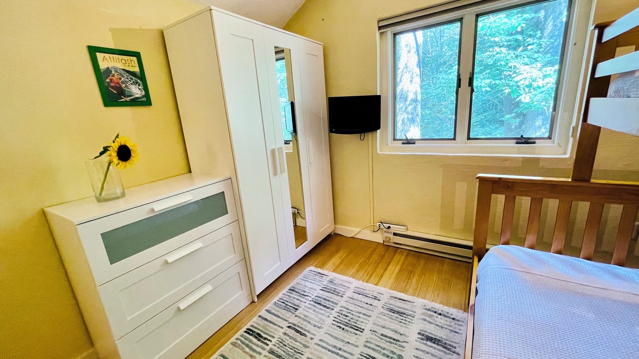 Photo of Bedroom in Bartlett