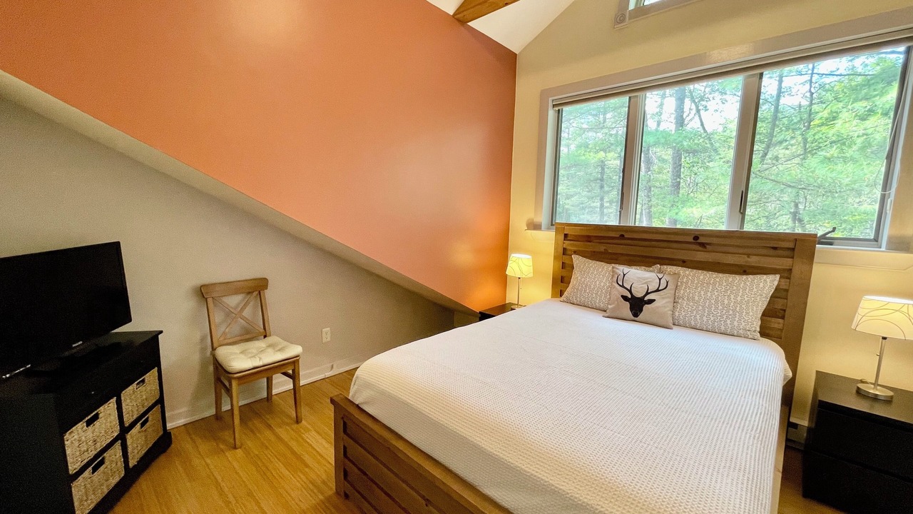 Photo of Bedroom in Bartlett