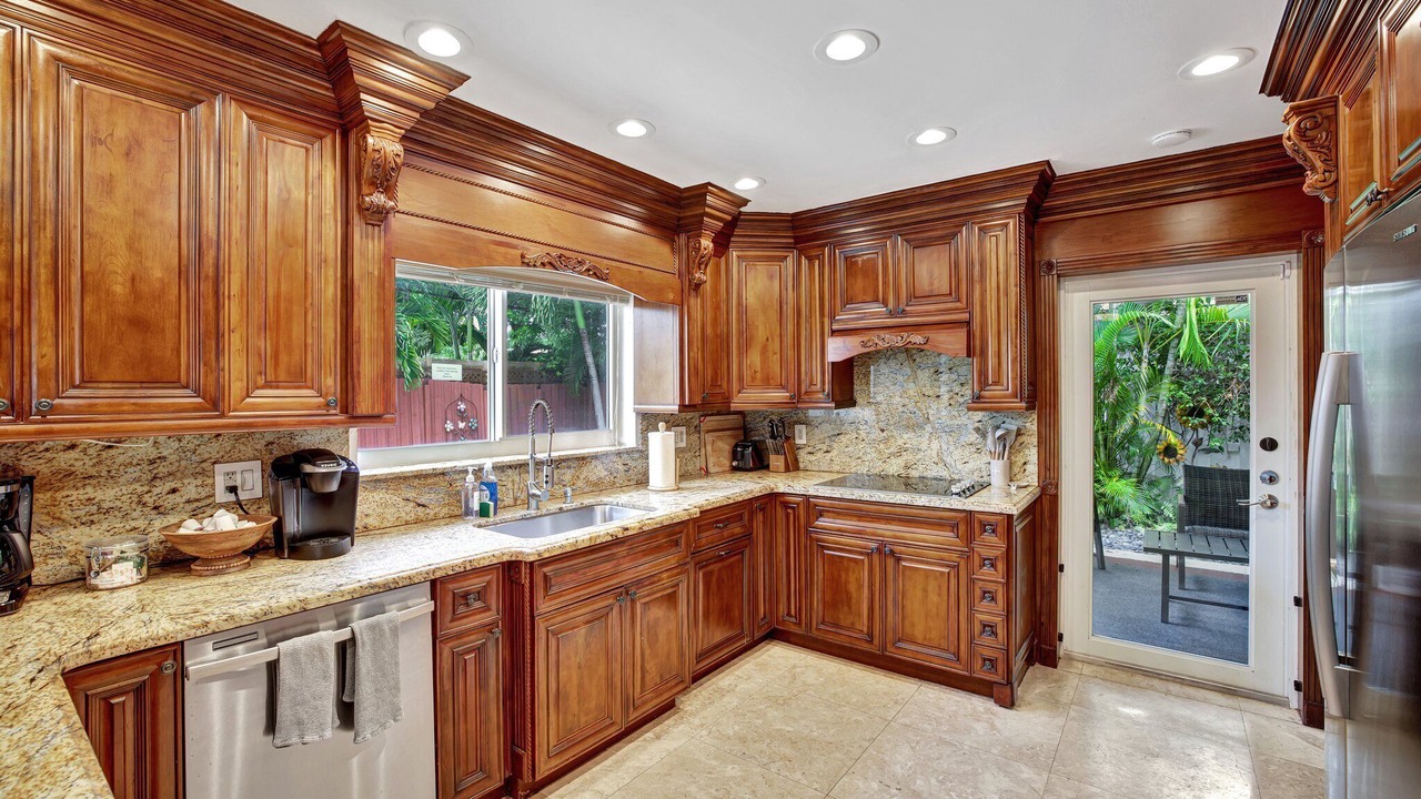 Photo of Kitchen in Lauderdale-by-the-Sea