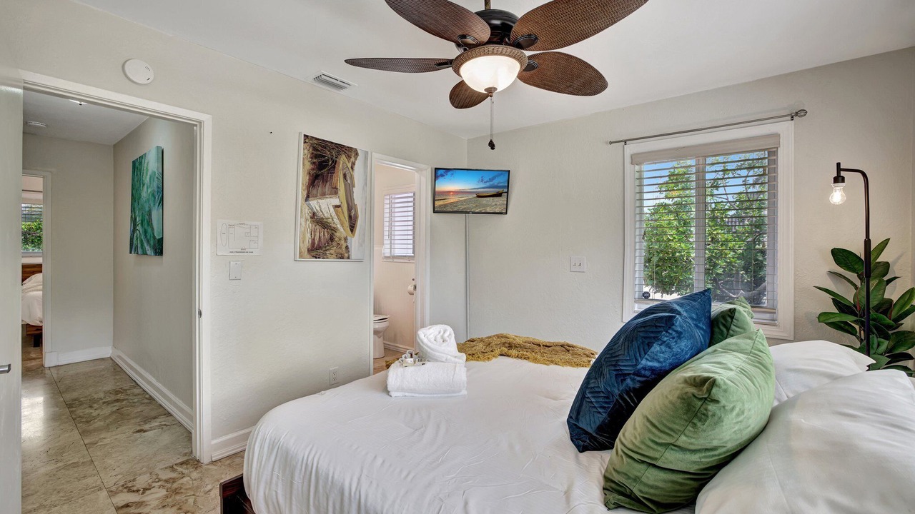 Photo of Bedroom in Lauderdale-by-the-Sea