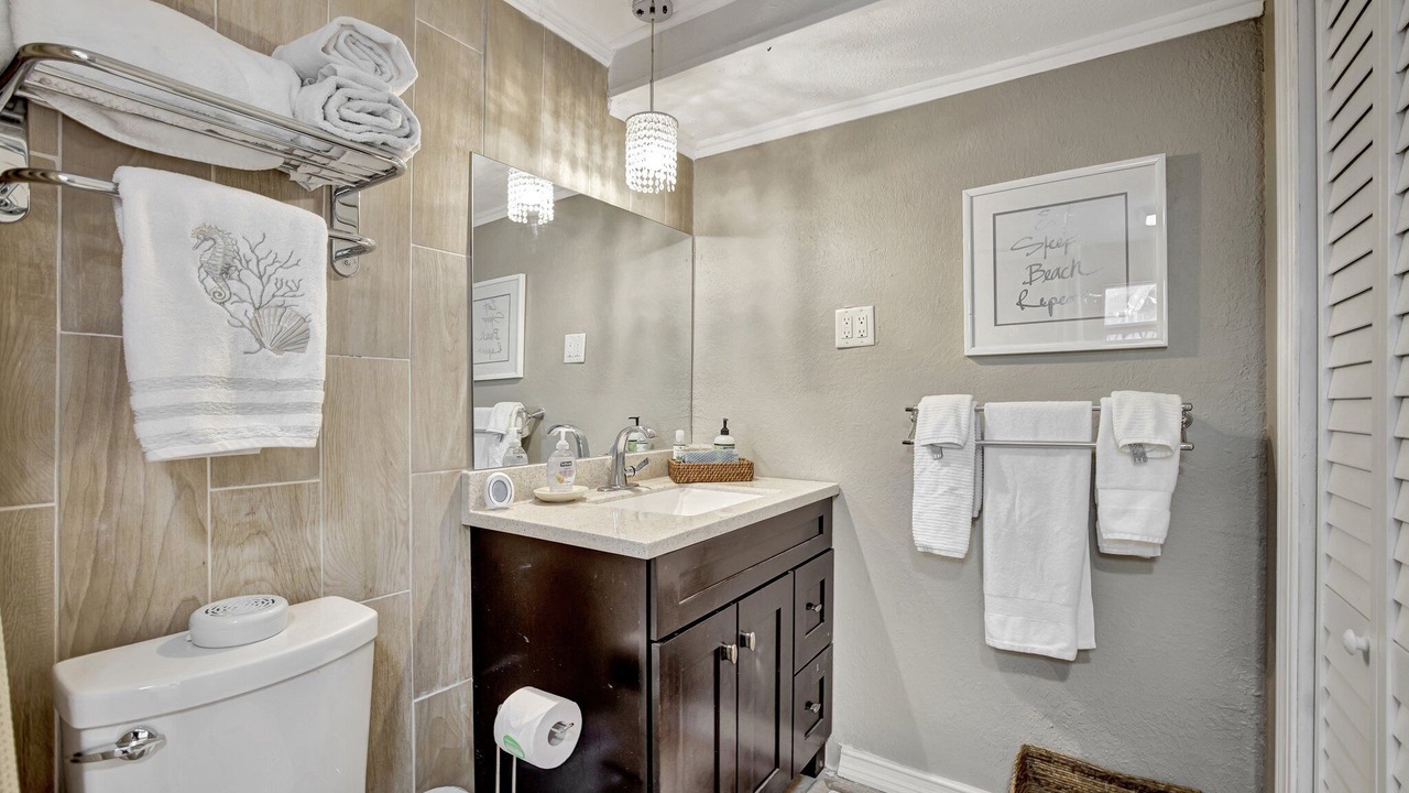 Photo of Bathroom in Lauderdale-by-the-Sea