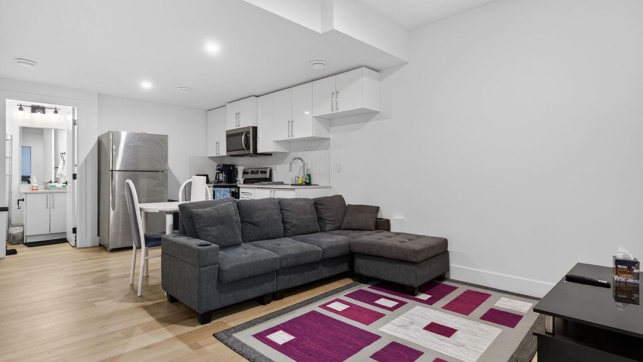 Photo of Livingroom in Northeast Edmonton