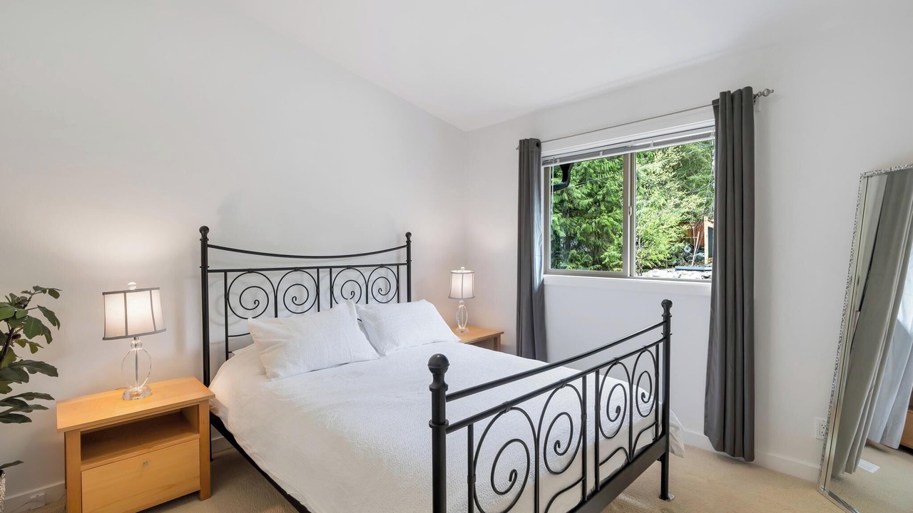 Photo of Bedroom in Shawnigan Lake