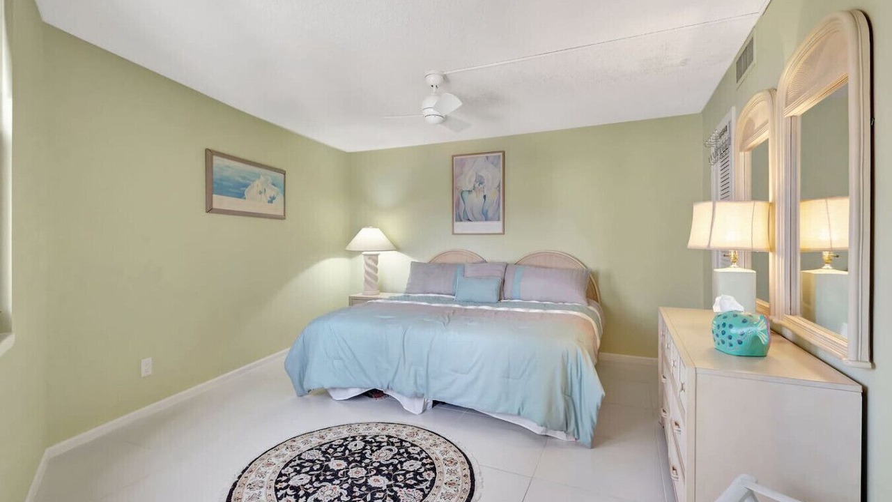 Photo of Bedroom in Singer Island