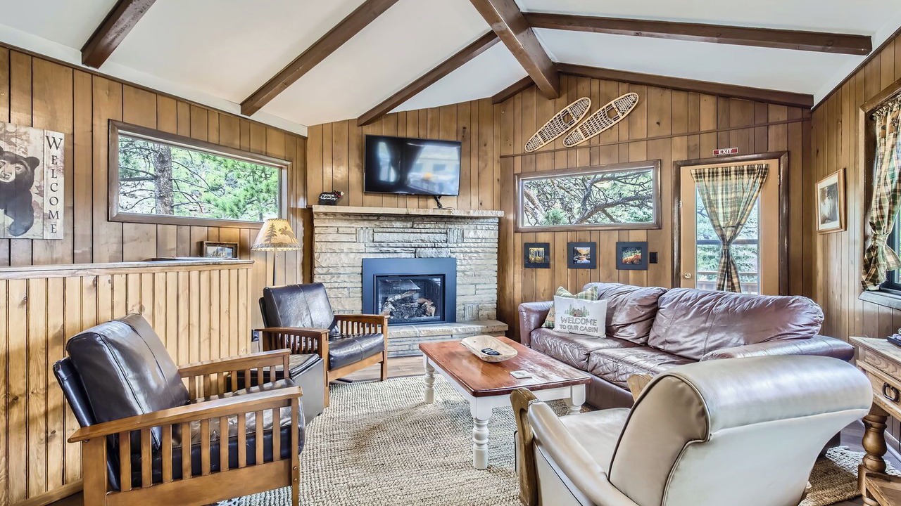Photo of Bedroom in Estes Park