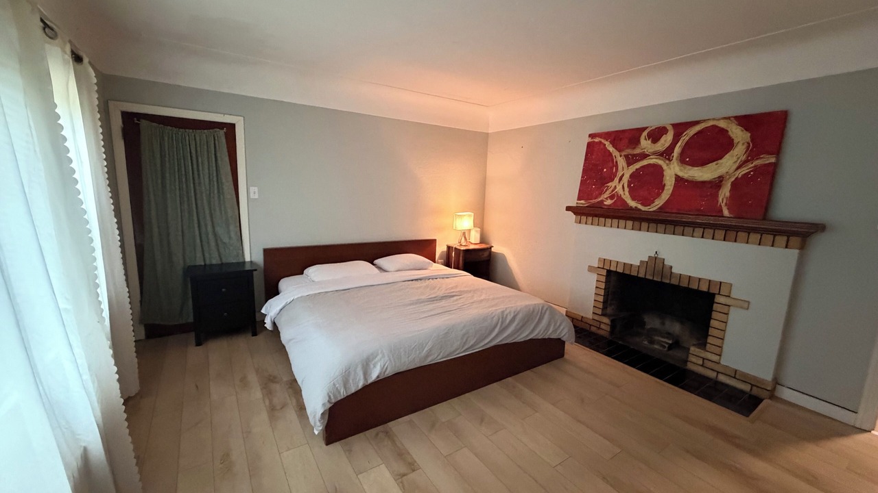 Photo of Bedroom in Victoria