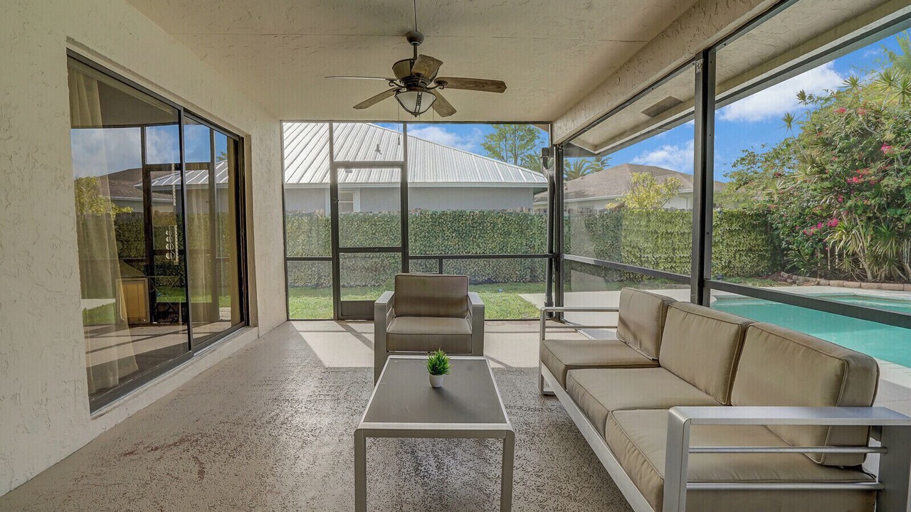 Photo of Patio Balcony in Wellington