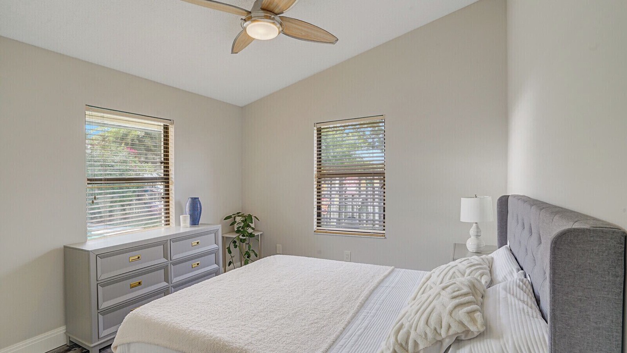Photo of Bedroom in Wellington