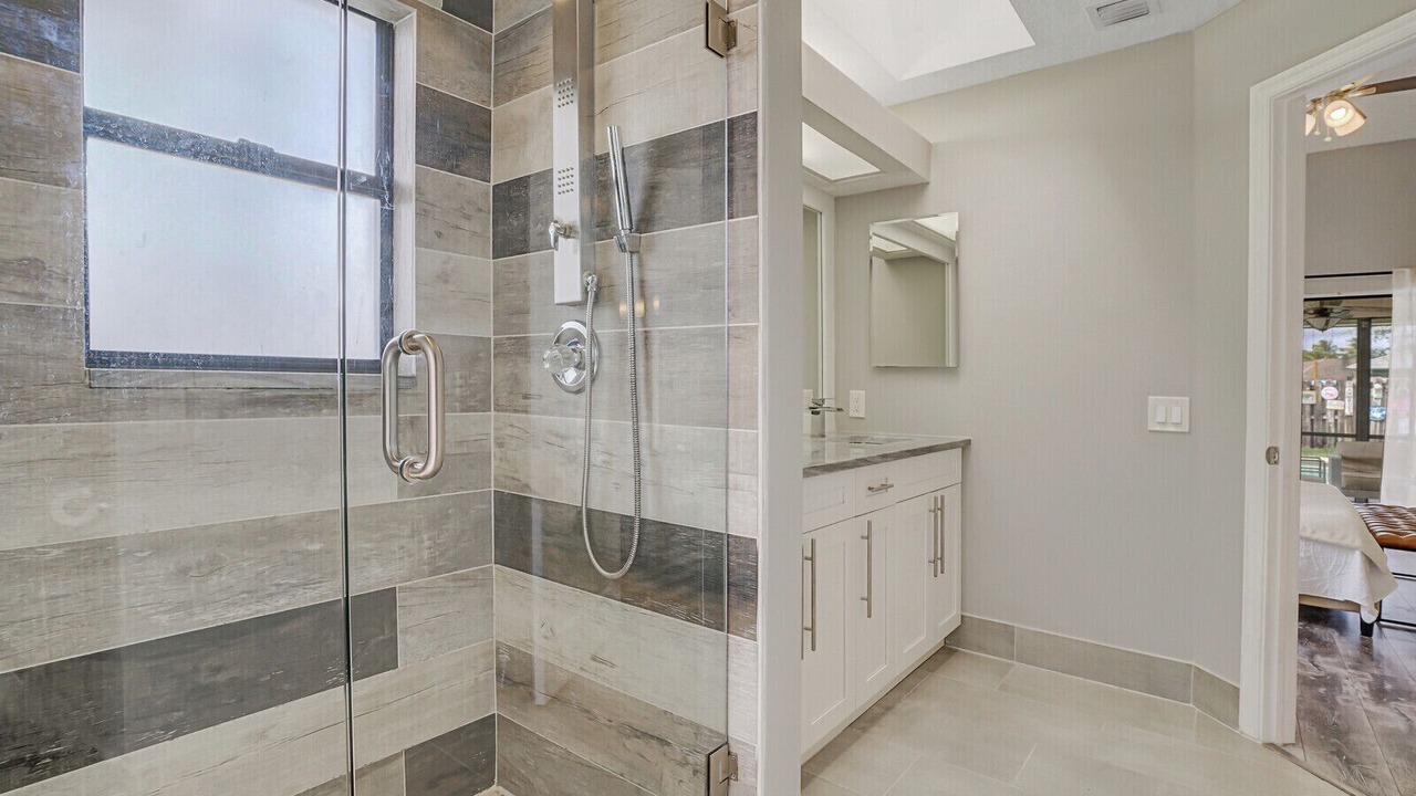 Photo of Bathroom in Wellington