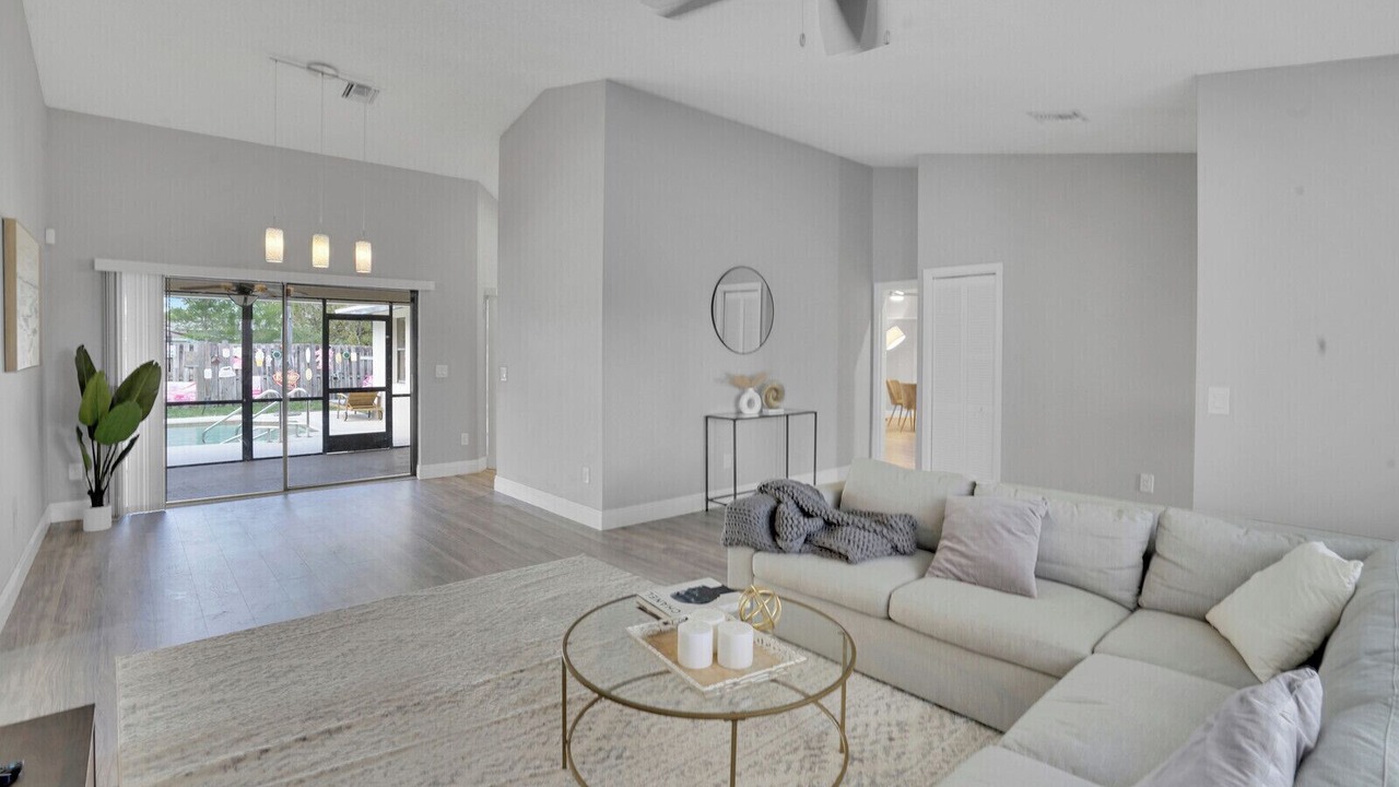 Photo of Livingroom in Wellington