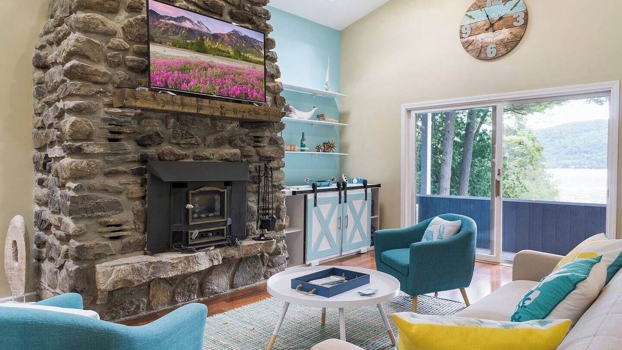 Photo of Livingroom in North Lake George