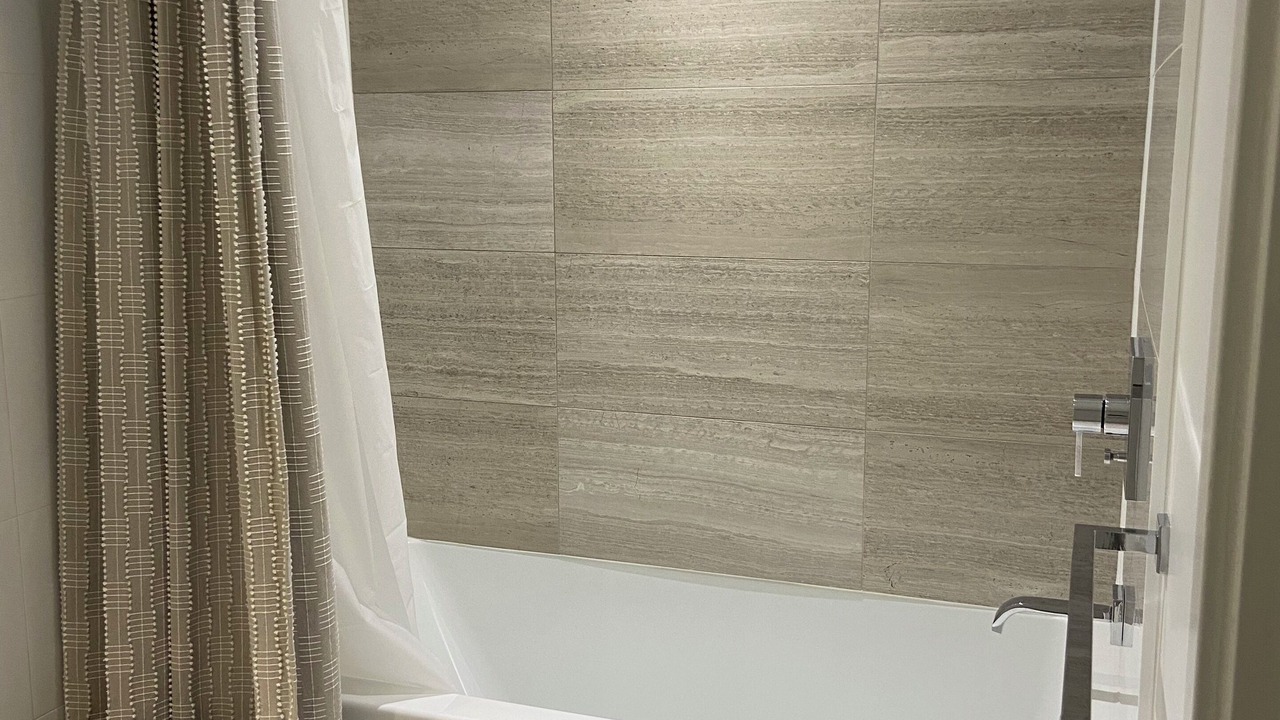 Photo of Bathroom in Kerrisdale
