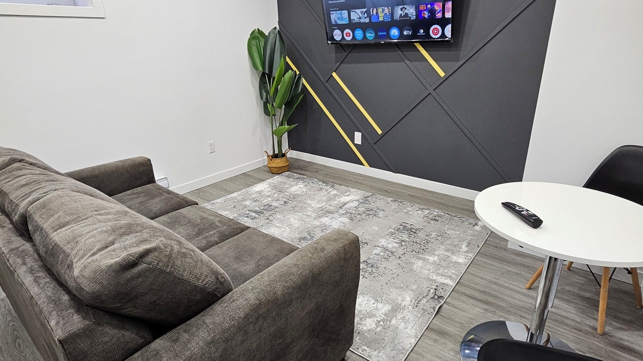 Photo of Livingroom in Regina