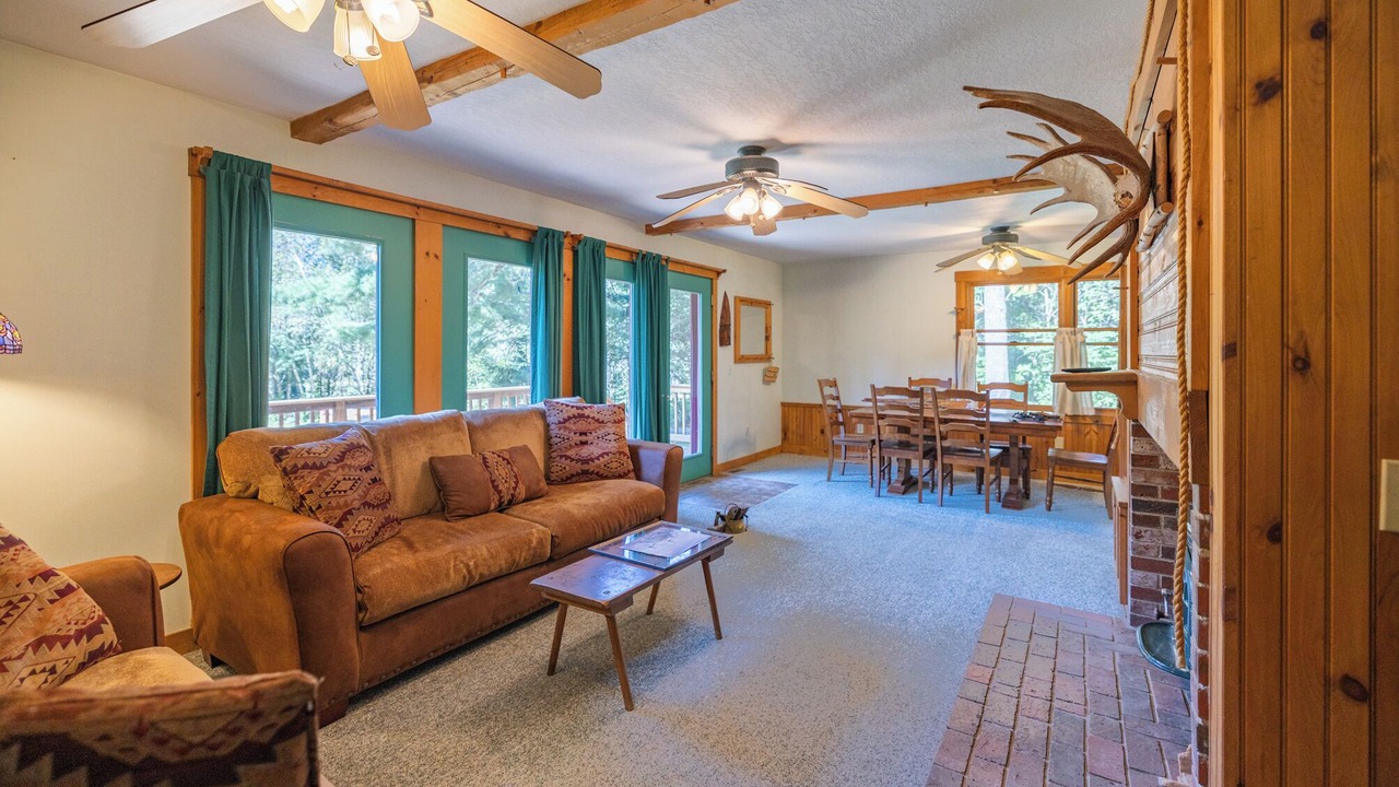 Photo of Livingroom in Sunday River Area