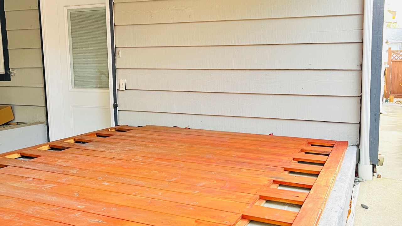 Photo of Patio Balcony in White Rock