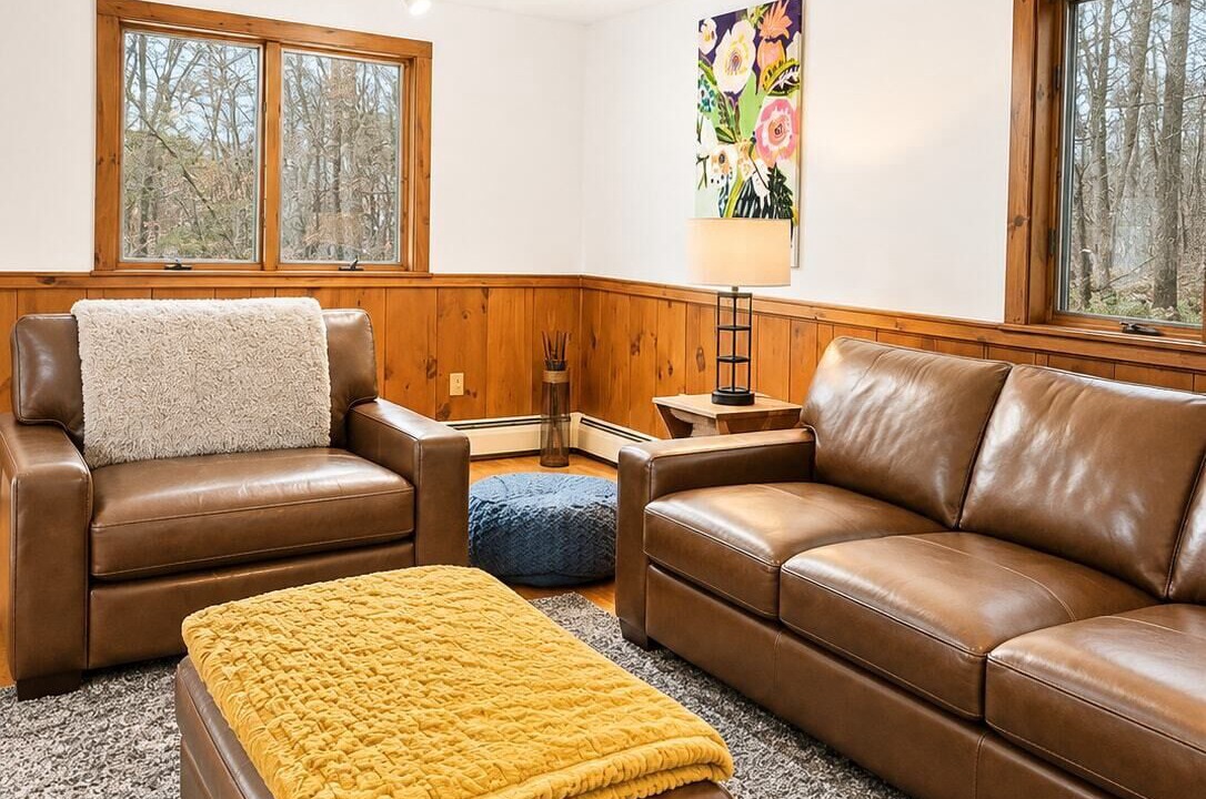 Photo of Livingroom in Windham