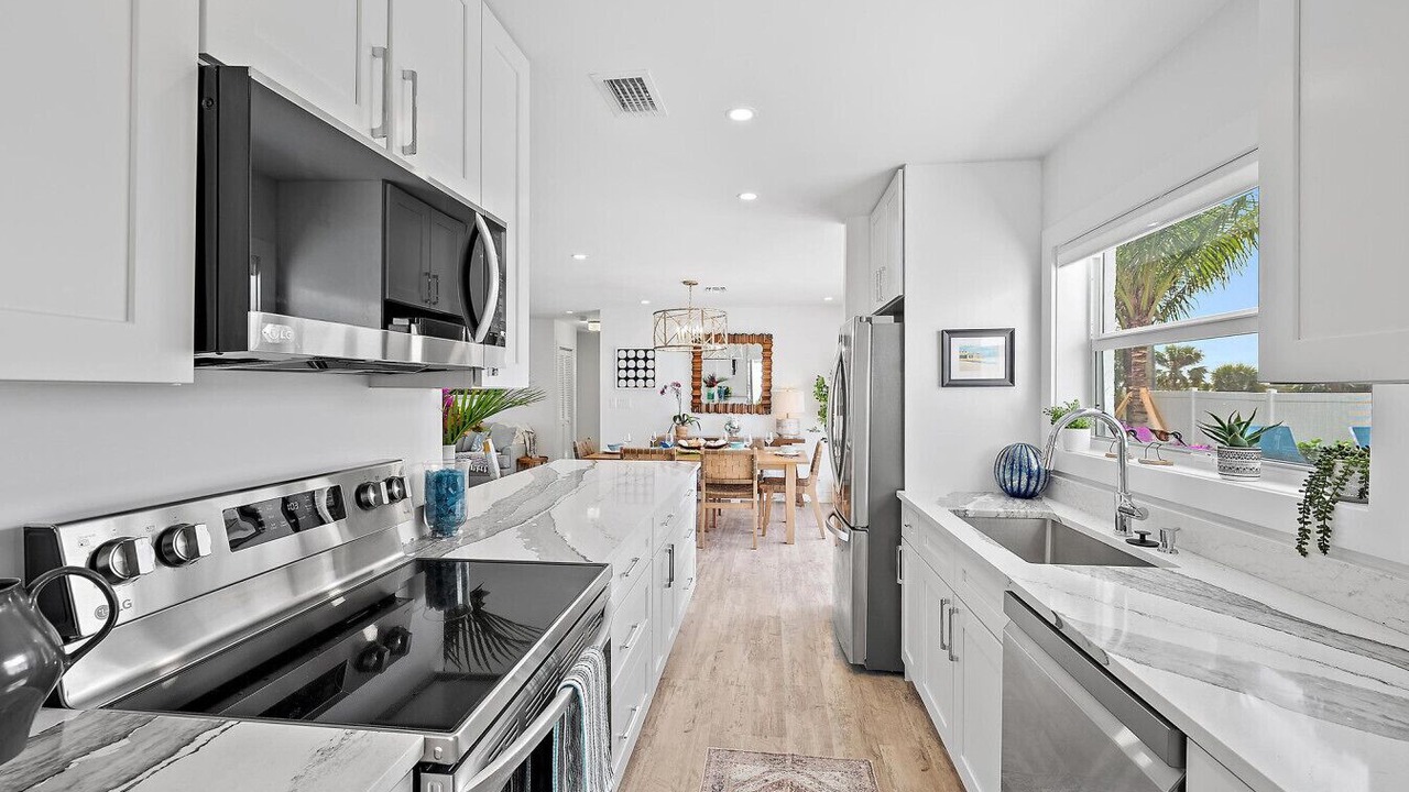 Photo of Kitchen in Juno Beach