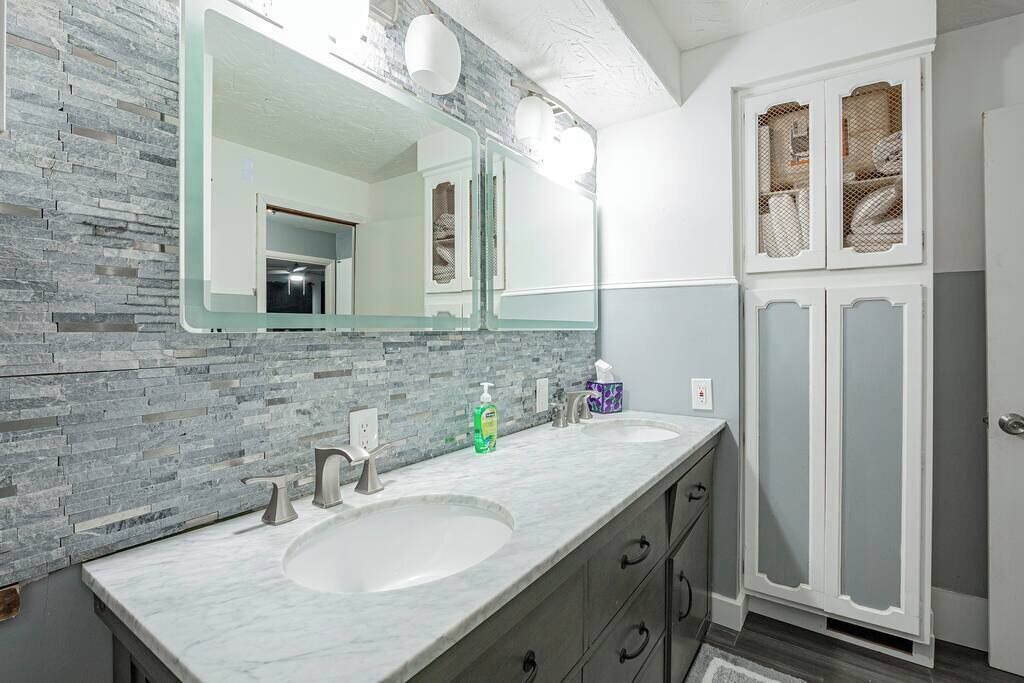 Photo of Bathroom in Akron