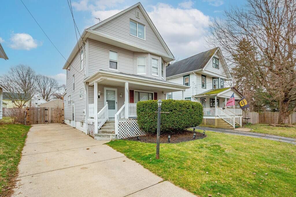 Photo of Outdoor in Akron