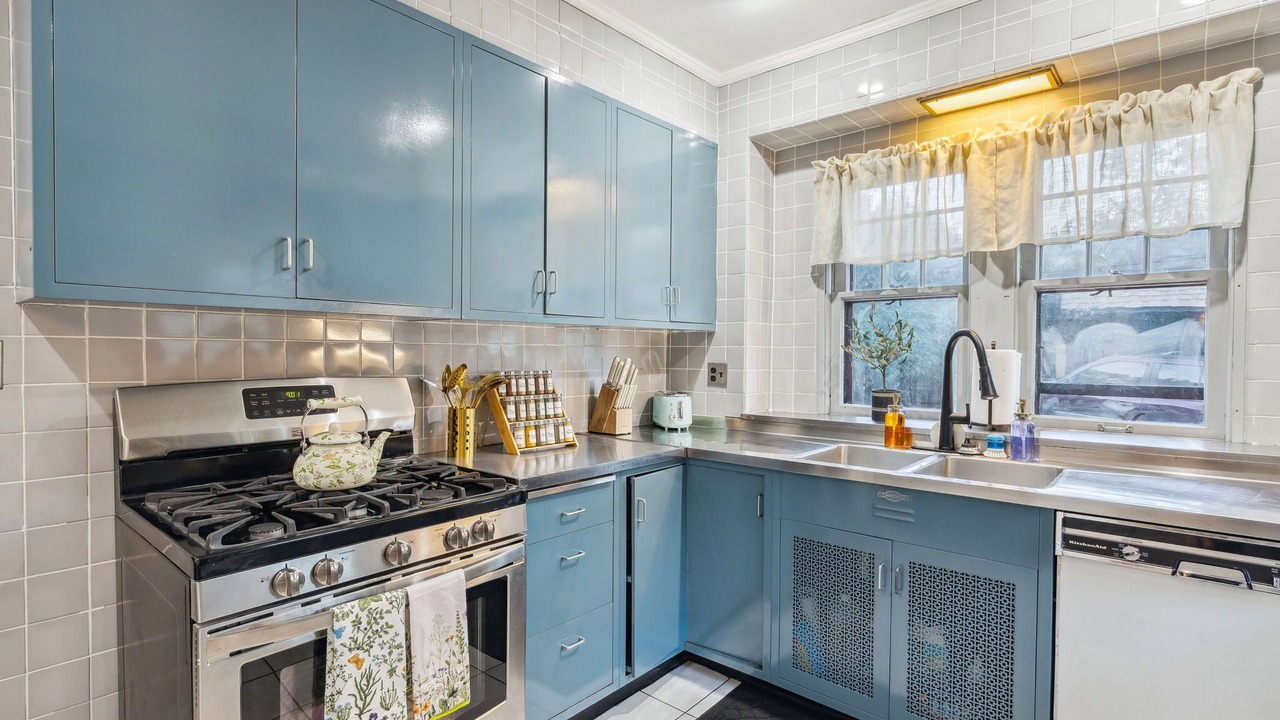Photo of Kitchen in Edgewater