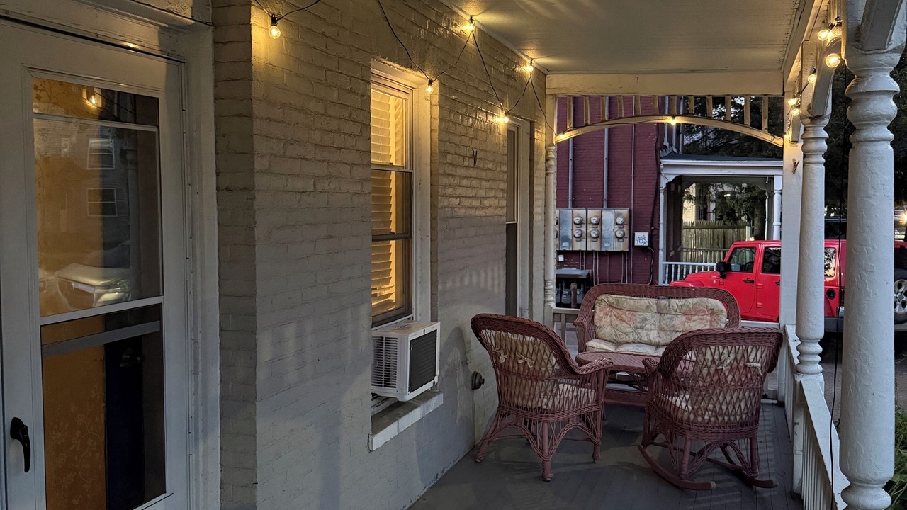 Photo of Patio Balcony in Old North End