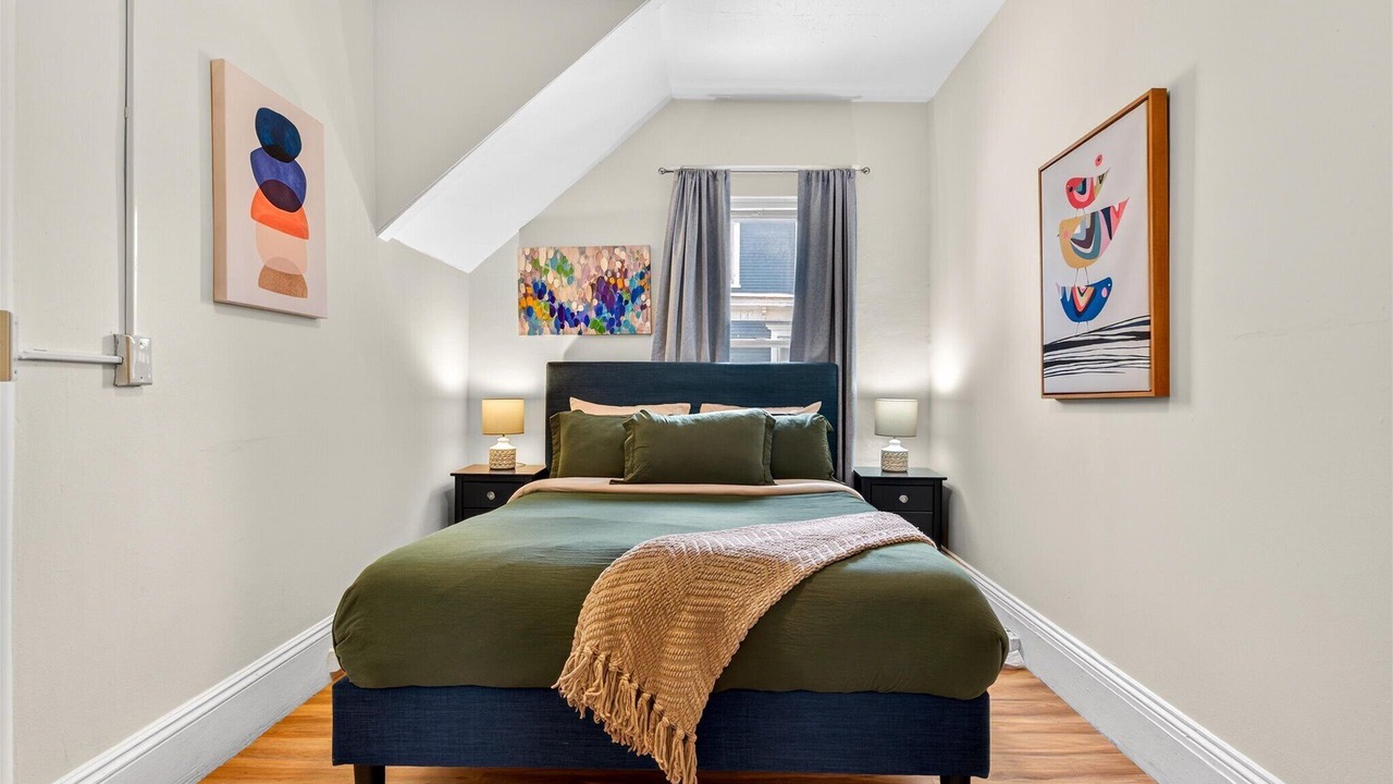 Photo of Bedroom in Old North End
