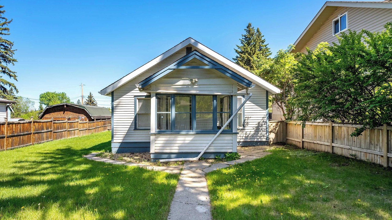 Photo of Outdoor in Sylvan Lake