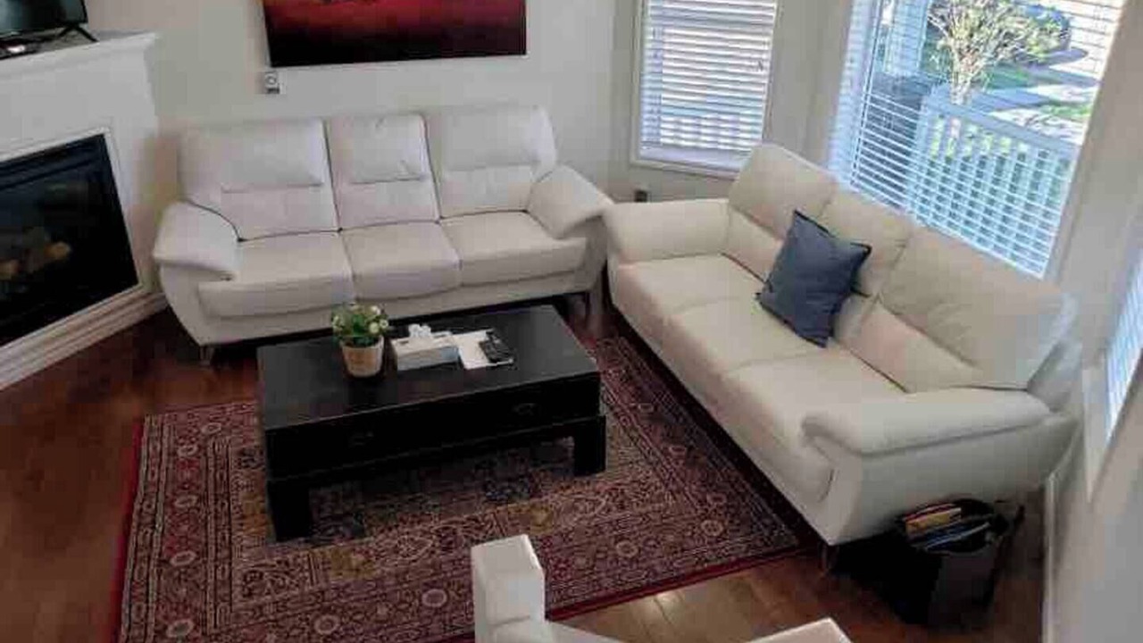 Photo of Livingroom in Leduc