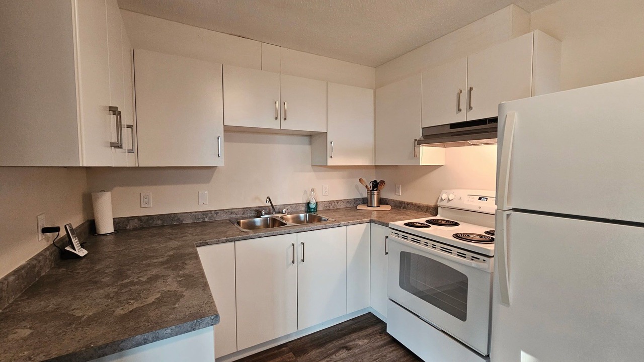 Photo of Kitchen in Juan de Fuca Electoral Area