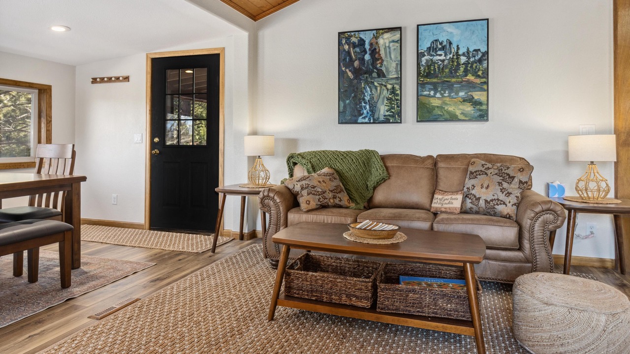 Photo of Livingroom in Estes Park