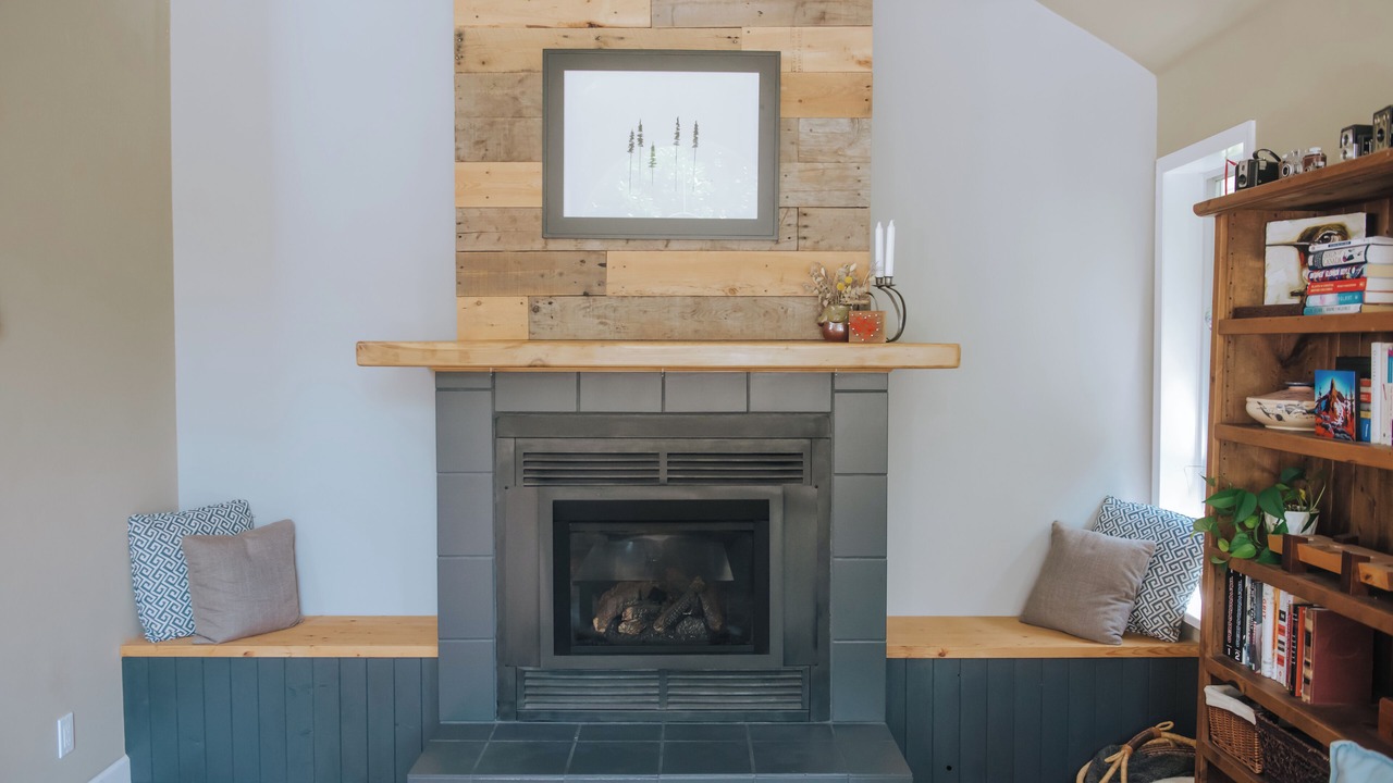 Photo of Livingroom in Garibaldi Highlands