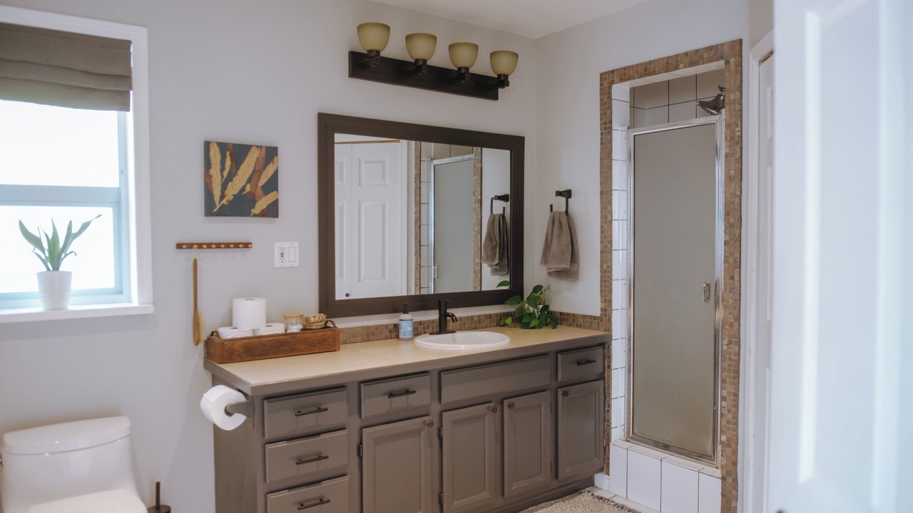 Photo of Bathroom in Garibaldi Highlands