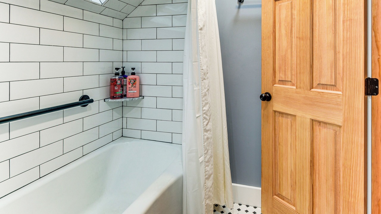 Photo of Bathroom in Waterville