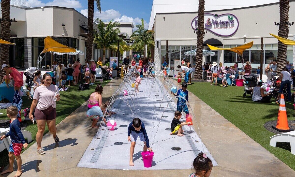 Photo of Others in BallenIsles