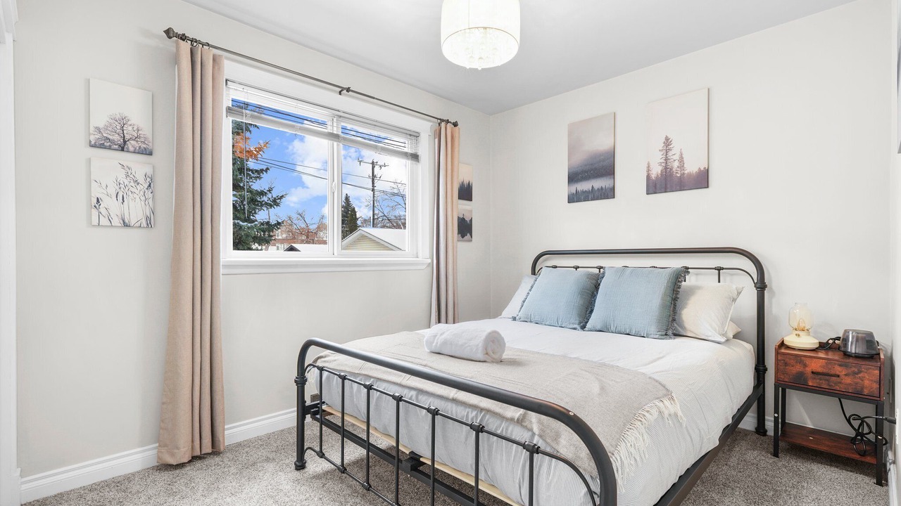 Photo of Bedroom in Edmonton