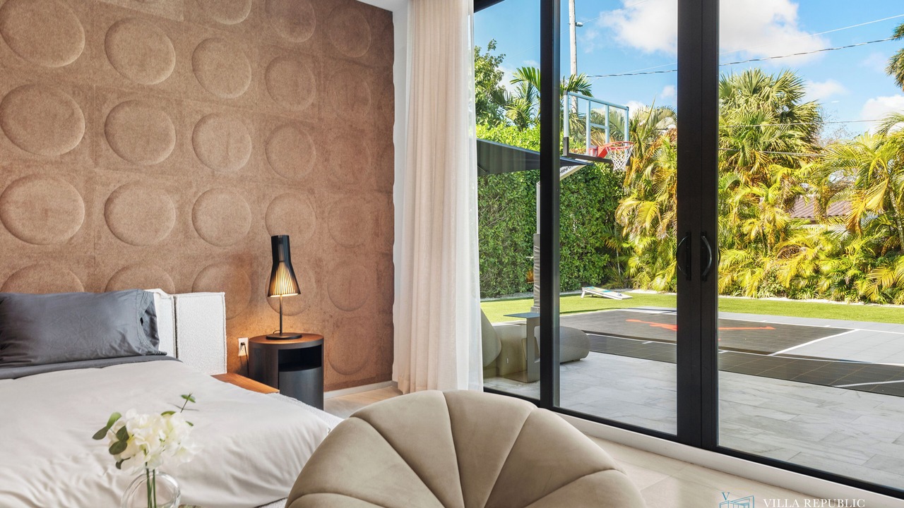 Photo of Bedroom in North Miami Beach