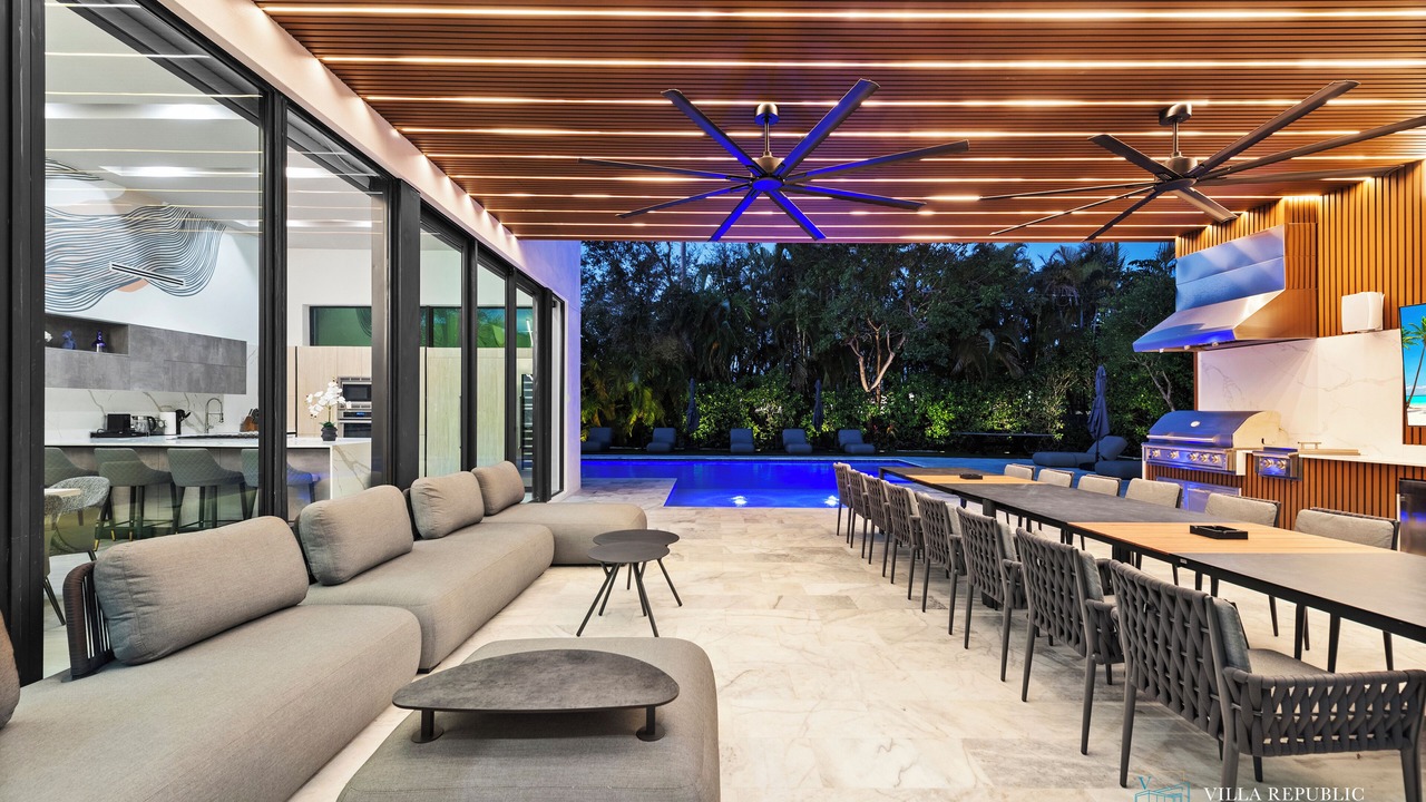 Photo of Outdoor in North Miami Beach