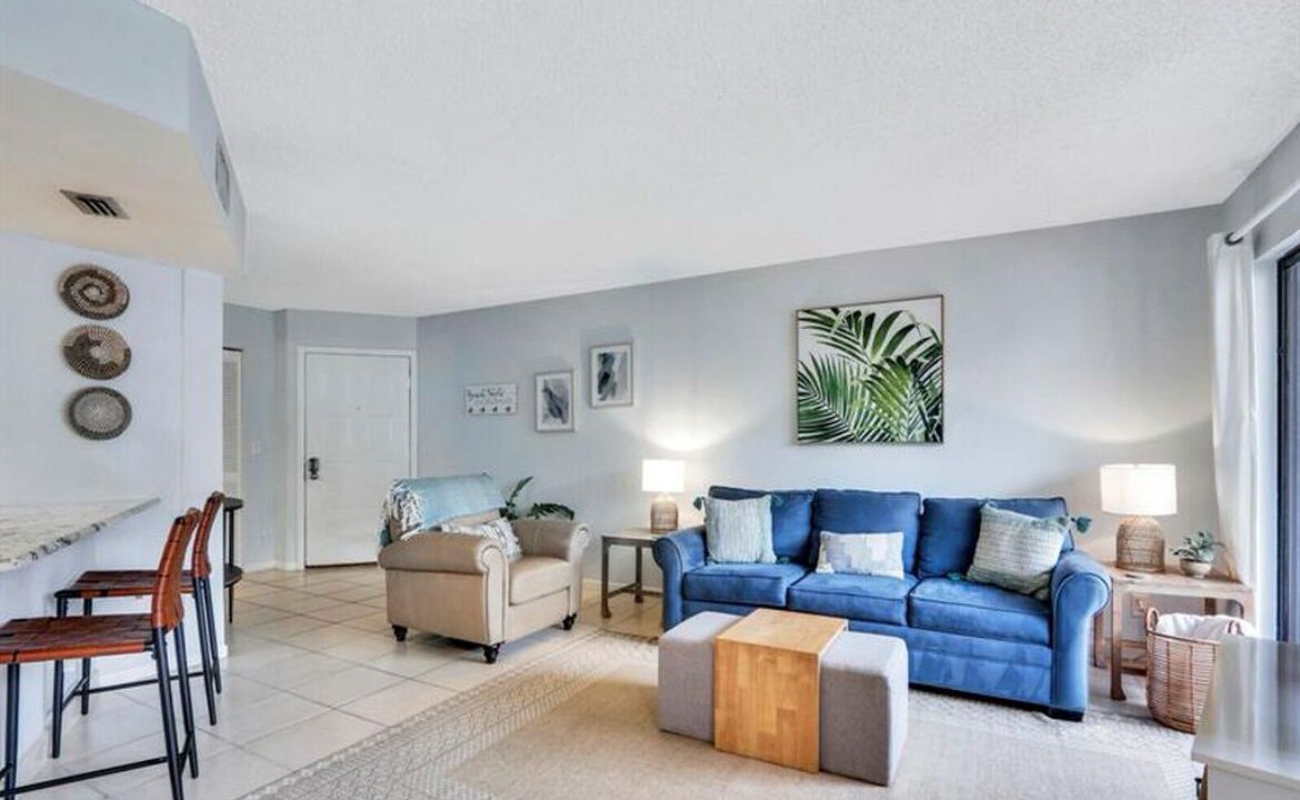 Photo of Livingroom in Jupiter