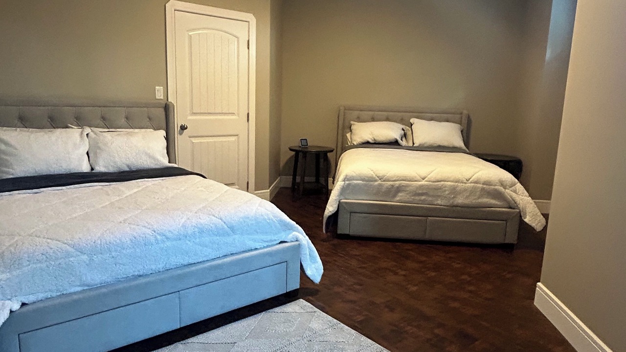 Photo of Bedroom in Saanich